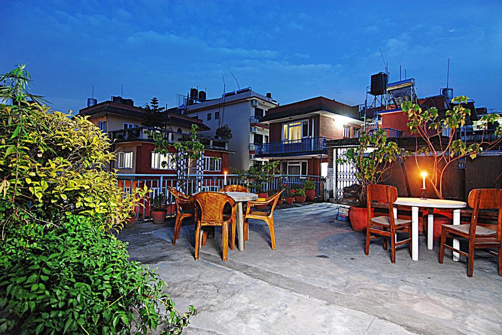 Hotel Kathmandu Garden House Zewnętrze zdjęcie