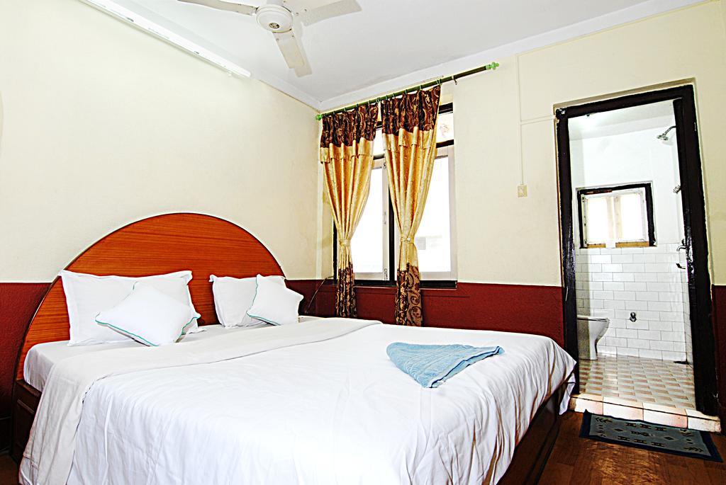 Hotel Kathmandu Garden House Zewnętrze zdjęcie