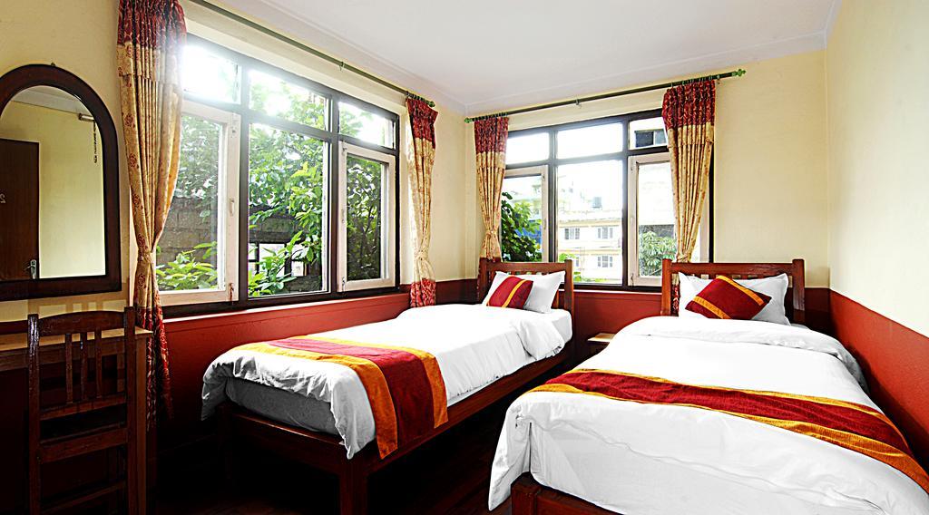 Hotel Kathmandu Garden House Zewnętrze zdjęcie