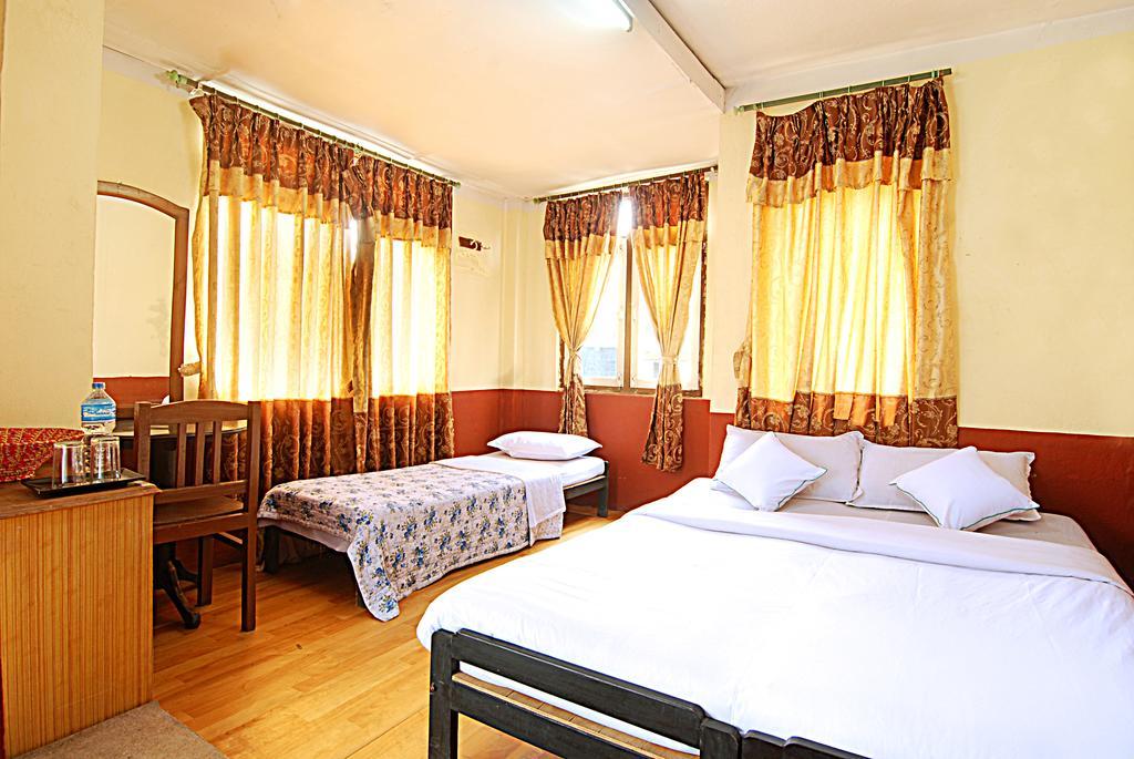 Hotel Kathmandu Garden House Zewnętrze zdjęcie