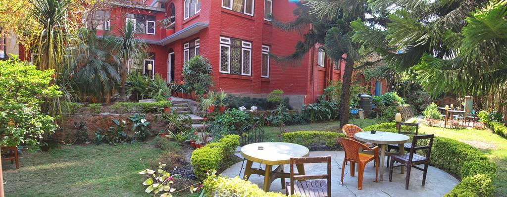 Hotel Kathmandu Garden House Zewnętrze zdjęcie