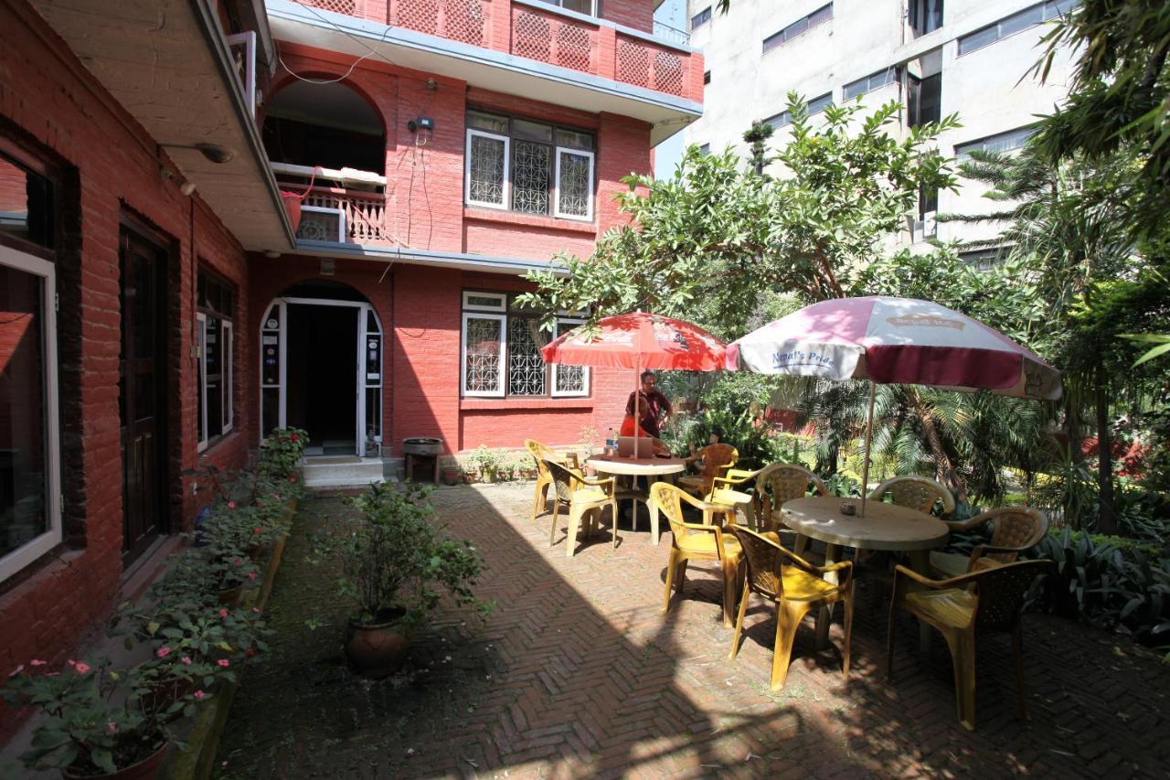 Hotel Kathmandu Garden House Zewnętrze zdjęcie