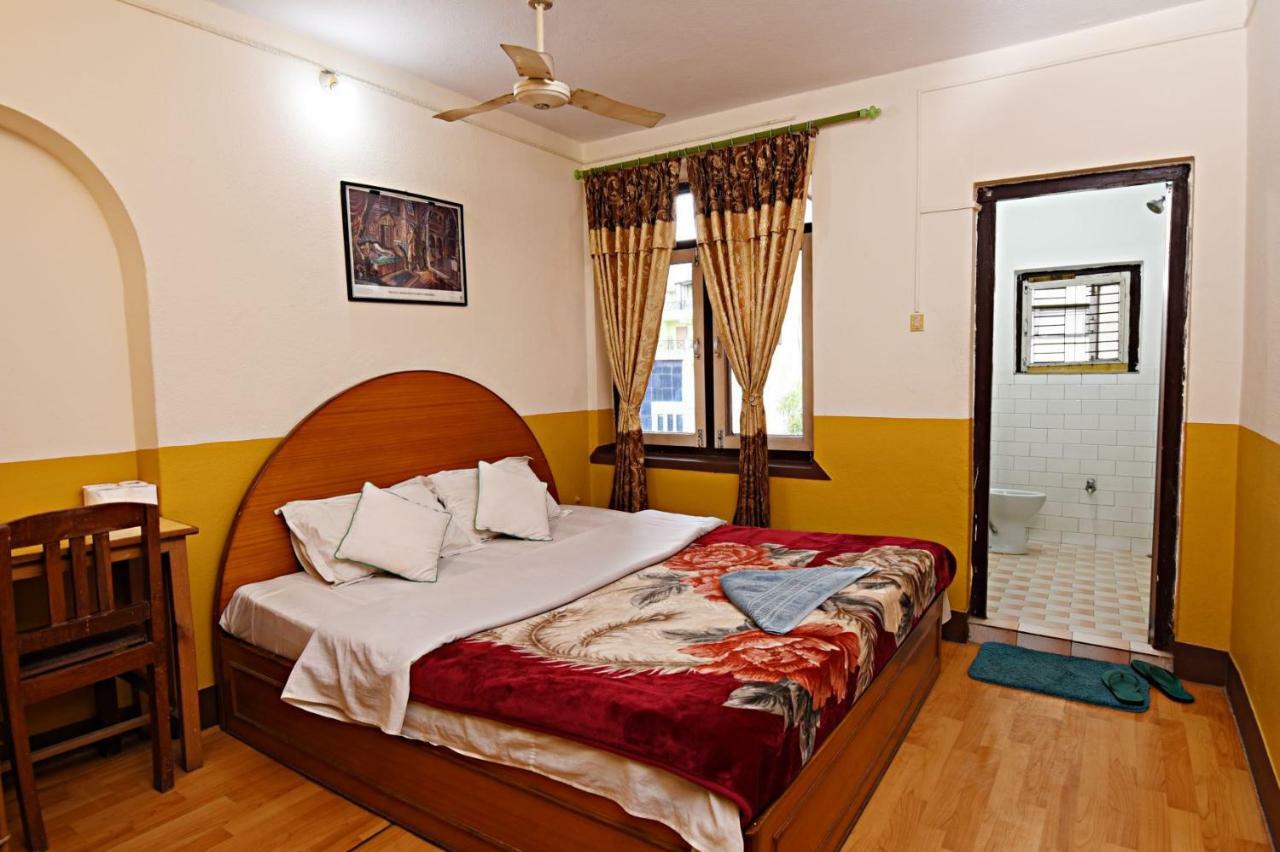 Hotel Kathmandu Garden House Zewnętrze zdjęcie