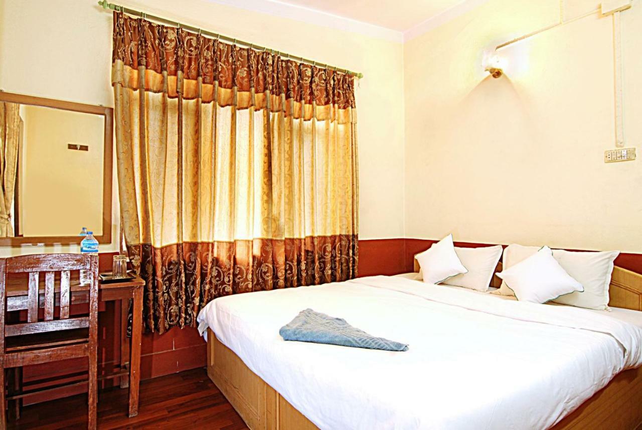 Hotel Kathmandu Garden House Zewnętrze zdjęcie